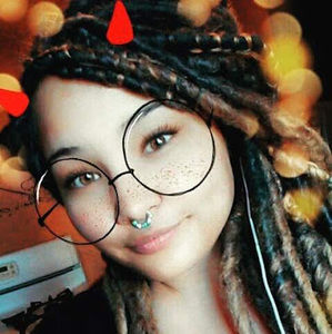 Meet your Posher, Destinee